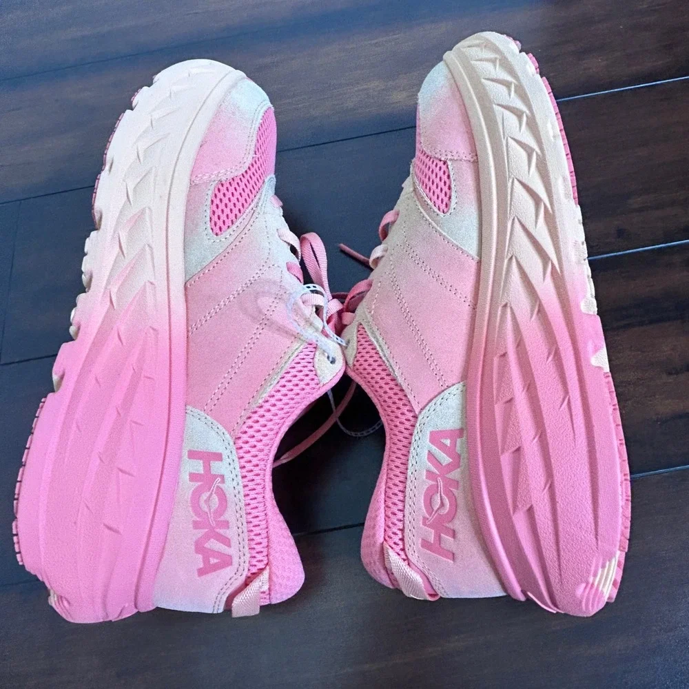 NWOB Hoka One One Vibrant Bloom Bondi L Cantaloupe Men 10.5 W 11.5